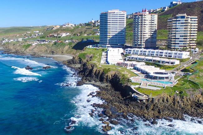 Beachfront Condo W Pools Steps To Beach & Mins To Dt Rosarito Eksteriør billede