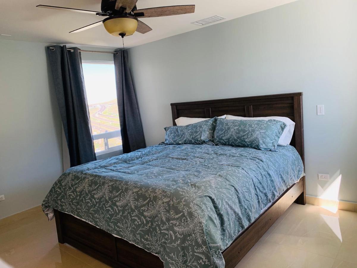Beachfront Condo W Pools Steps To Beach & Mins To Dt Rosarito Eksteriør billede