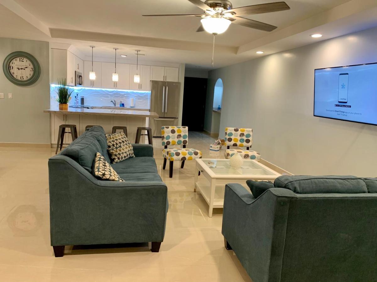 Beachfront Condo W Pools Steps To Beach & Mins To Dt Rosarito Eksteriør billede