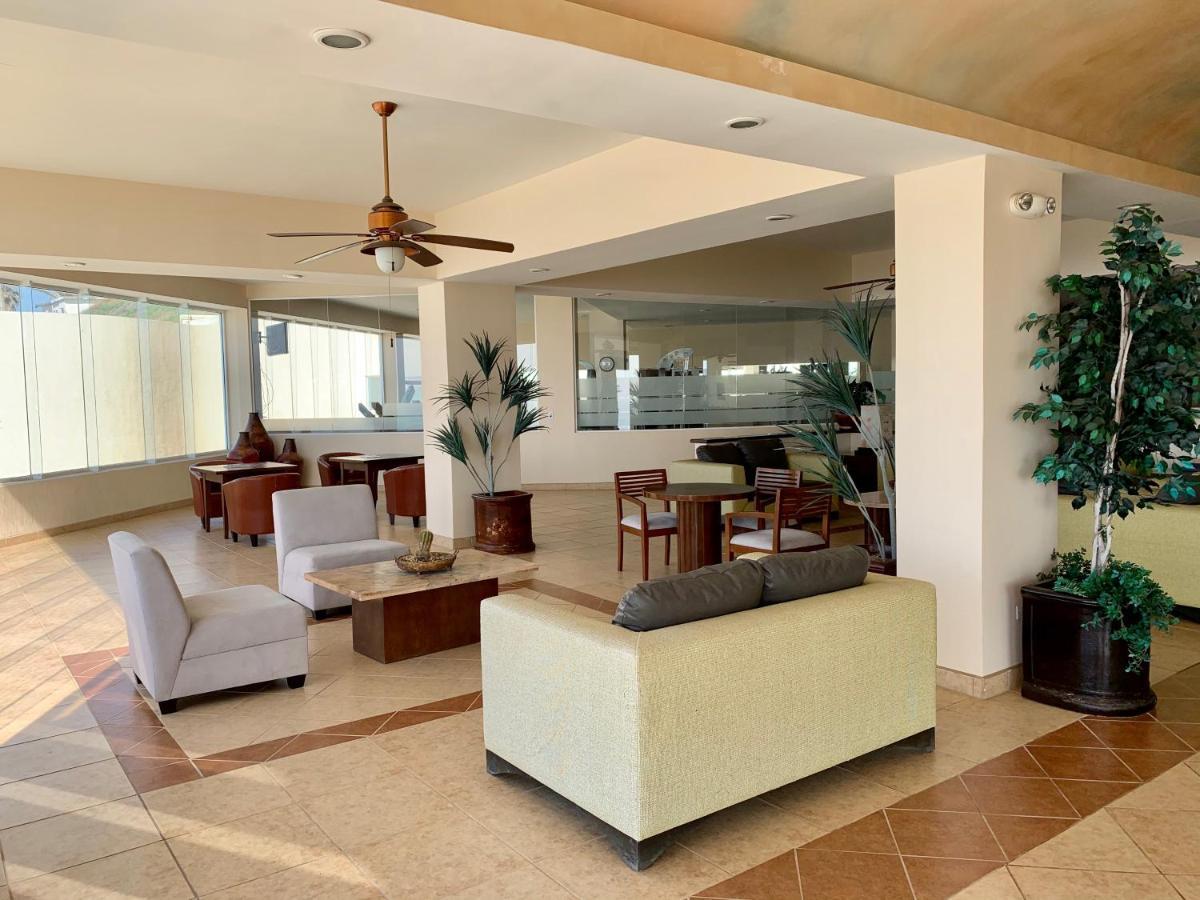 Beachfront Condo W Pools Steps To Beach & Mins To Dt Rosarito Eksteriør billede